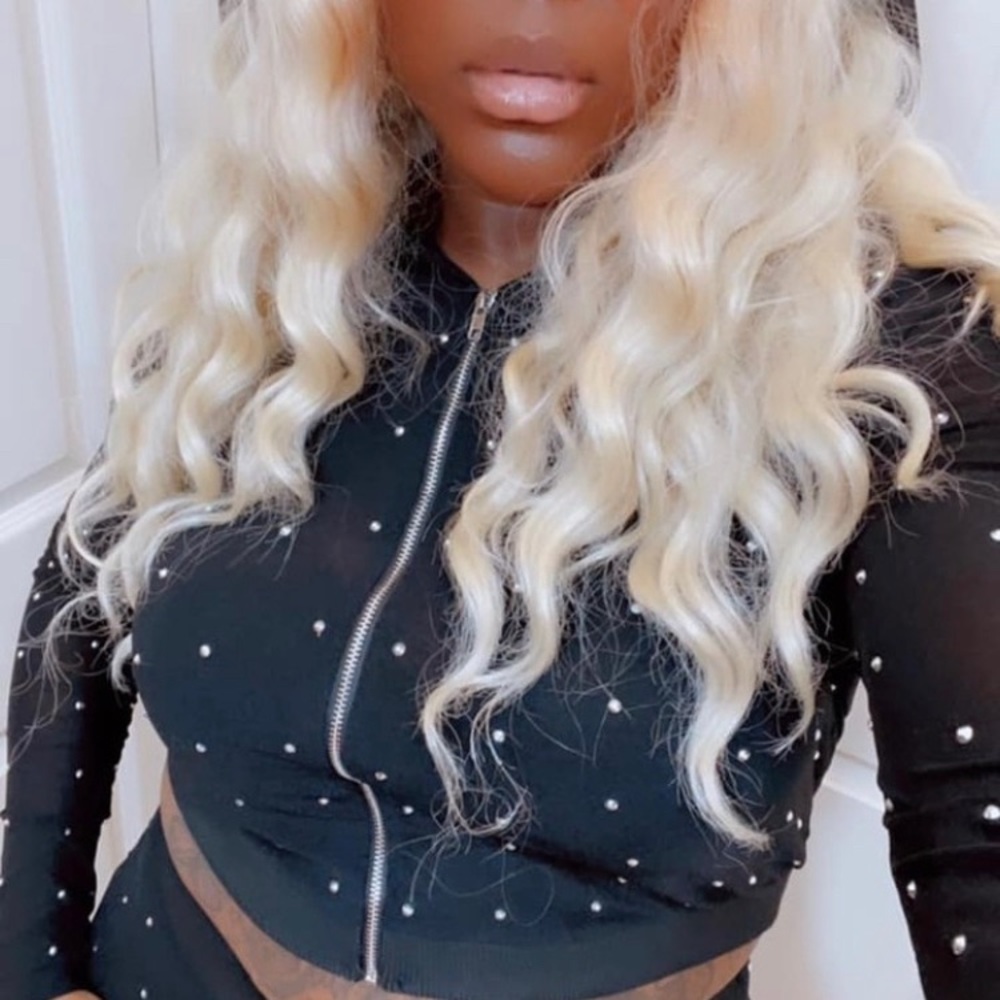 Sexy 2 Piece set, comes in sm, md, lg
